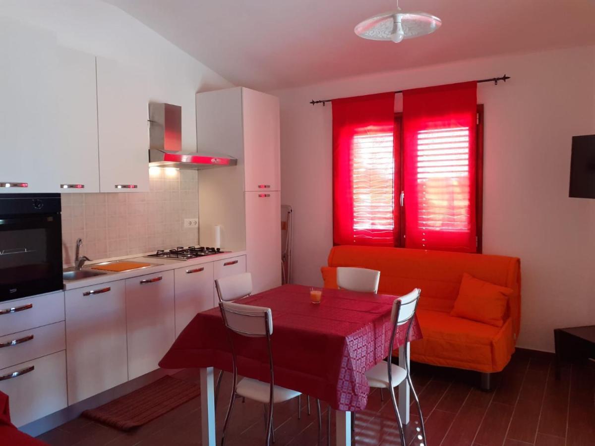 Sos Appentos 3 - Indipendente 4/6 Posti Letto Apartment Siniscola Exterior foto